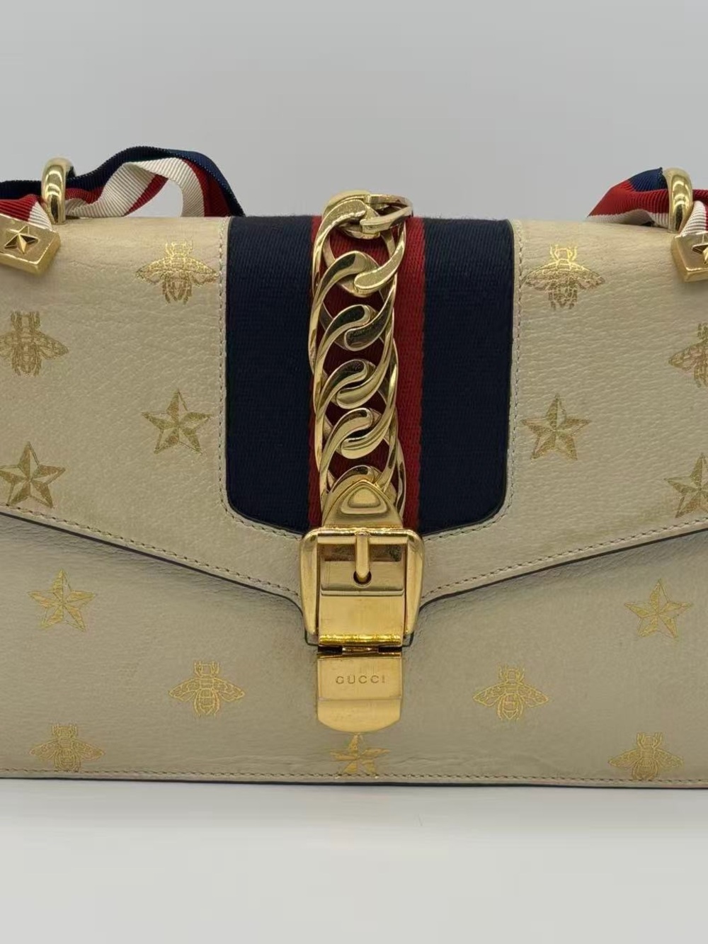 Gucci Cream Leather Shoulder Bag with Navy and Red Web and Gold Hardware